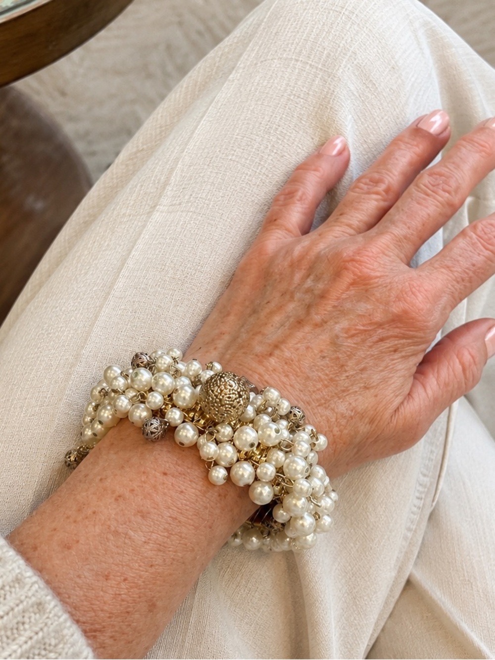 Vintage Faux Pearl Charm Bracelet Gold Tone Stretch Bangle Bracelet